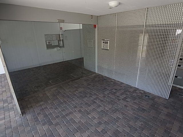 神戸市兵庫区会下山町２丁目の賃貸マンション