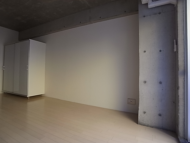 神戸市兵庫区会下山町２丁目の賃貸マンション