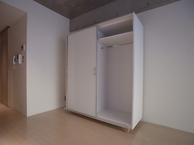 神戸市兵庫区会下山町２丁目の賃貸マンション