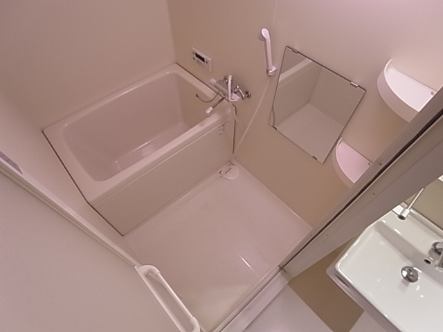 神戸市兵庫区会下山町２丁目の賃貸マンションの浴室|浴室