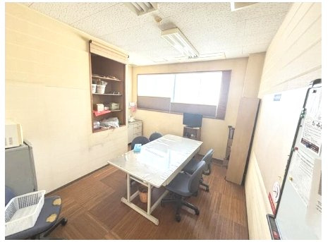 東近江市種町　貸工場の内装