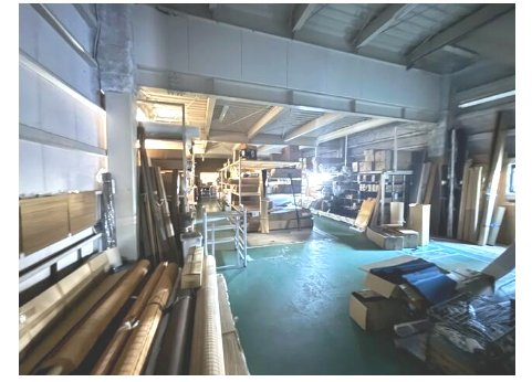 東近江市種町　貸工場の内装