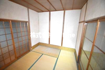 ハイツ石村の和室