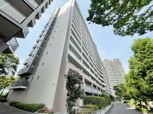 リバティパーク枚方B棟の現況写真|現況写真　外観
■物件内覧・資金計画相談・住宅ローン相談、リフォーム相談、お問合せ受付中■
※当日・翌日のご内覧、ご相談はお電話でのお問合せがスムーズです！