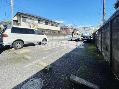 【駐車場】 | 北千束フラット | 車をお持ちの方に嬉しい駐車場付きの物件です