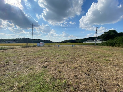 下野市花田　土地の外観