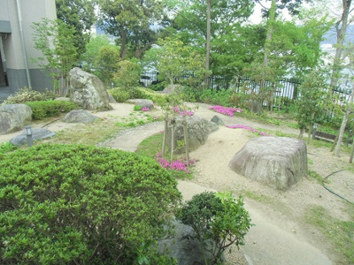 【その他共用部分】 | グランスイート近江・臨湖庵 | 庭３