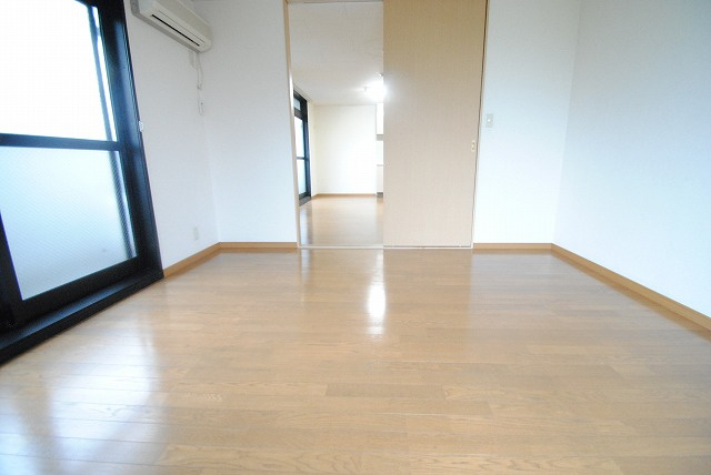 パークサイド3番館の洋室|同タイプ　イメージ写真