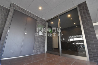 【エントランス】 | エントランス