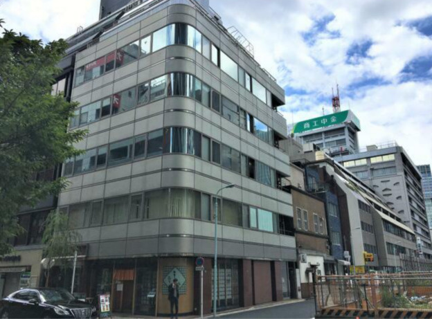 中央区八重洲２丁目の事務所