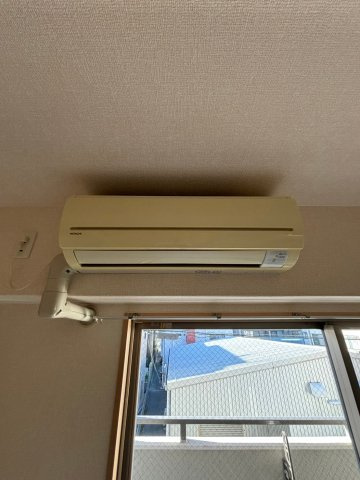大阪市西区本田１丁目の賃貸マンションの居間・リビング