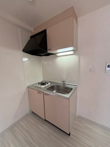 大阪市西区本田１丁目の賃貸マンションのキッチン