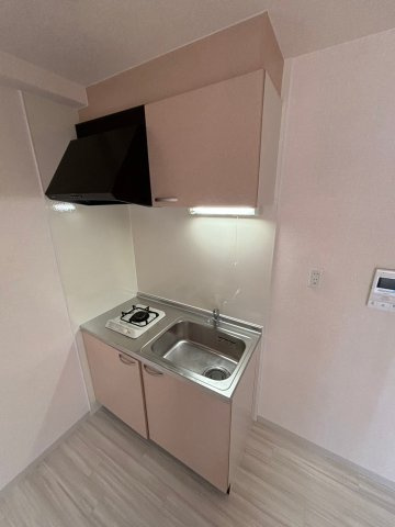 大阪市西区本田１丁目の賃貸マンションのキッチン
