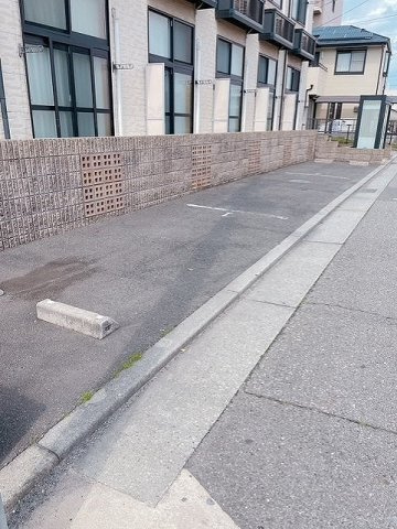 レオパレスＴａｋａｒａｚｕｋａのその他共用部分