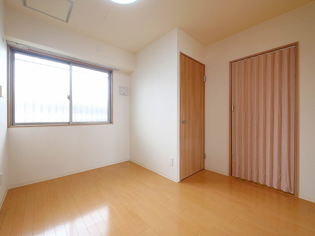 マンション南京終の居間・リビング|居間です