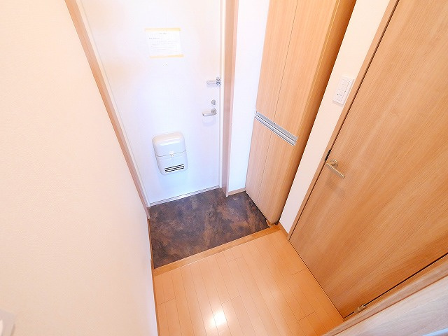 マンション南京終の玄関|シンプルで使いやすい玄関です