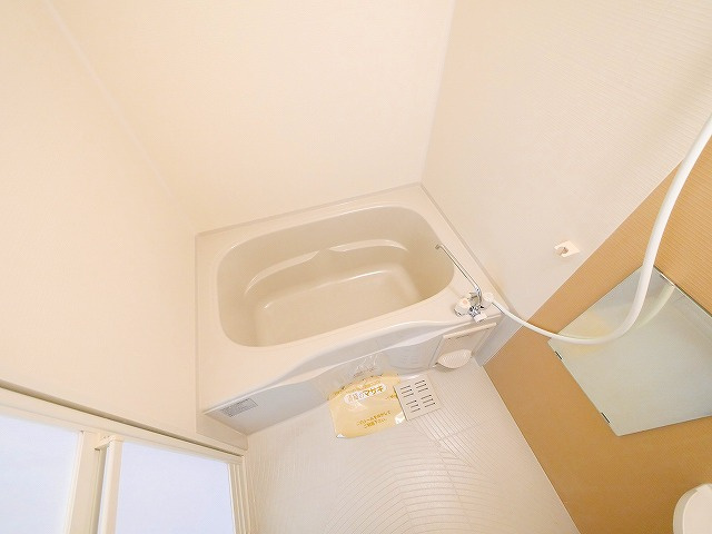 マンション南京終の浴室|コンパクトで使いやすいお風呂です