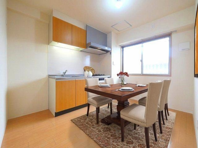 マンション南京終の居間・リビング|CGで家具等を配置したもので家具等は含まれません