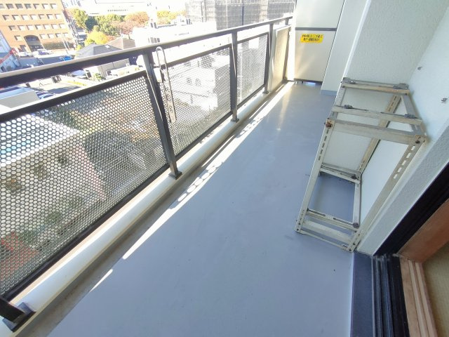 グランパセオ新小岩のバルコニー