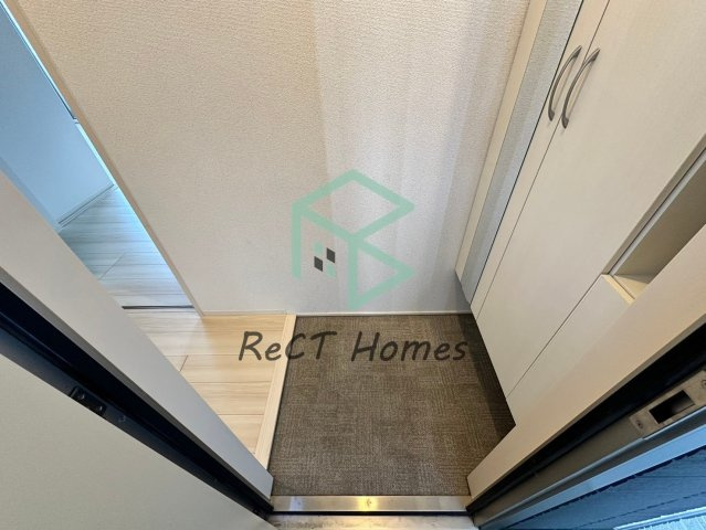 プリムローズ・佳音の玄関