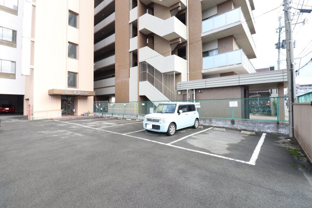 【駐車場】 | 第二遠賀ビルテナント