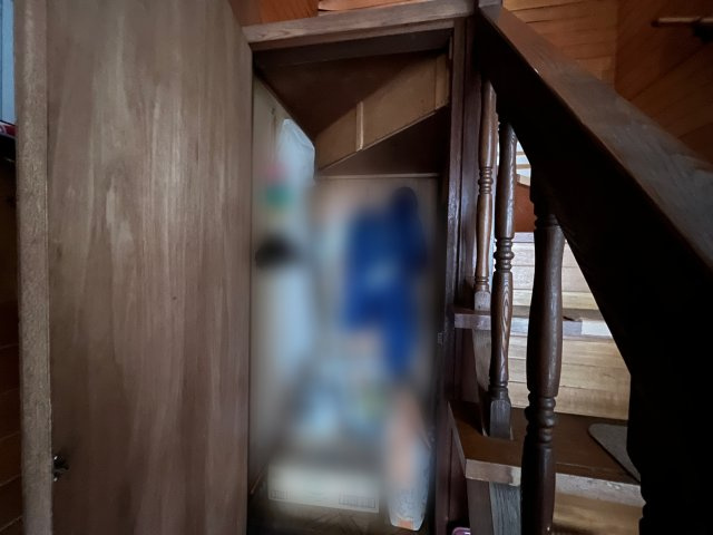 【収納】 | 深谷市横瀬　中古戸建 | 階段下収納
