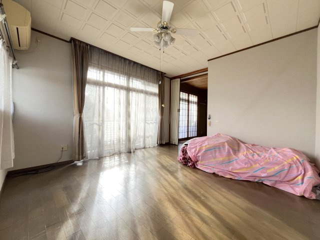 【洋室】 | 深谷市横瀬　中古戸建 | 2階洋室