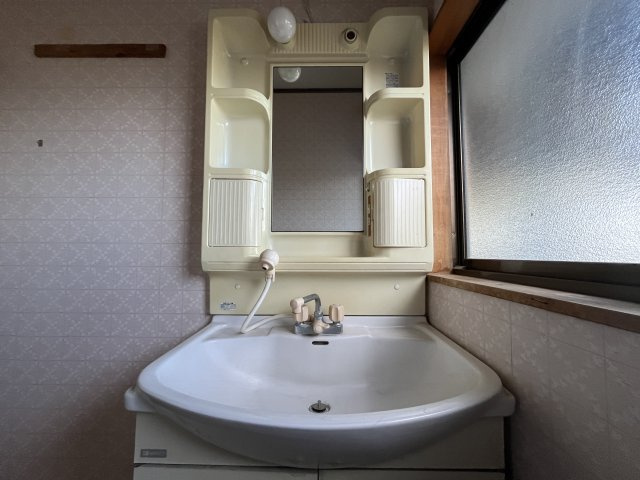 【独立洗面台】 | 深谷市横瀬　中古戸建 | 2階洗面
