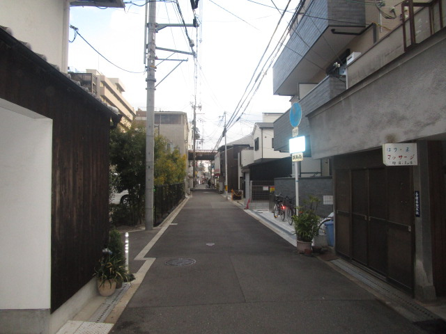 大阪市西成区玉出中１丁目の旅館の周辺