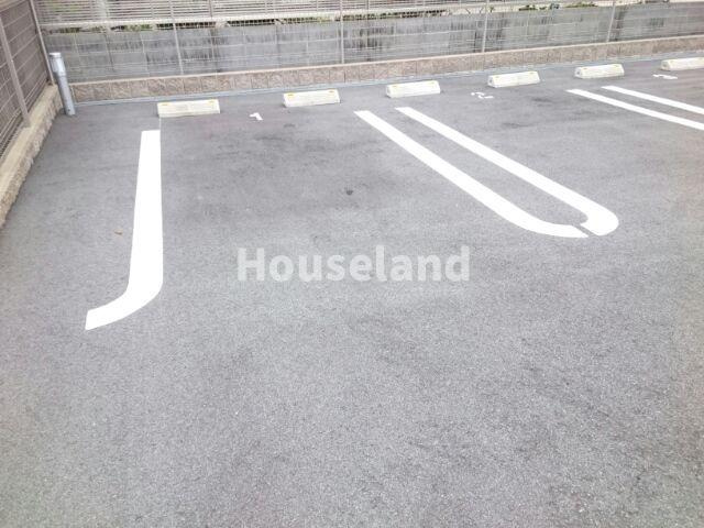 グランデ・フォルテＷの駐車場