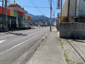 西条市大町314-11他の前面道路含む現地写真