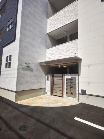 フジパレス上神田Ⅱ番館のエントランス