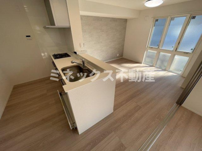 【内装】 | D-Resena宮崎駅東 | 同タイプのお部屋の写真。現況を優先します。