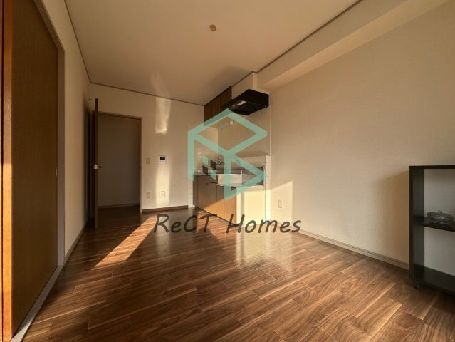 サンシャインBの居間・リビング