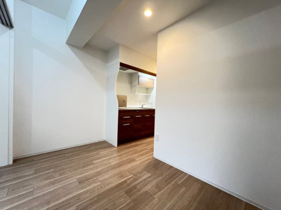 【洋室】 | セレニテ難波ミラク参番館