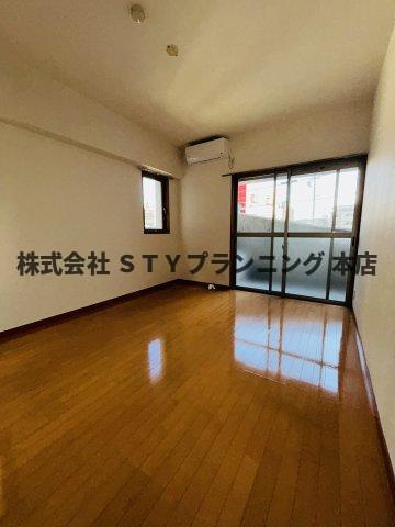 仲介手数料０円！メゾン浅井の居間・リビング