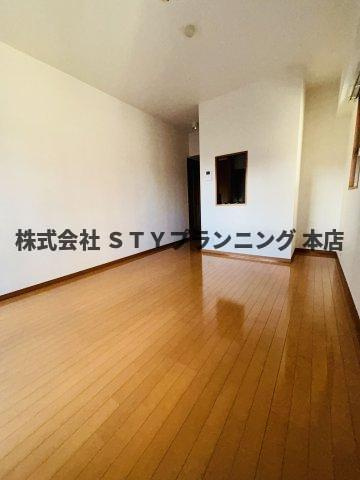 仲介手数料０円！メゾン浅井の居間・リビング