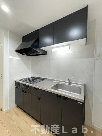 オレンジのキッチン|※反転タイプのお写真です。