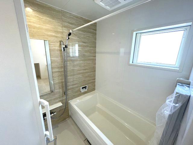 佐伯区八幡一丁目　№34992の浴室|1日の疲れを癒してくれる
バスルーム