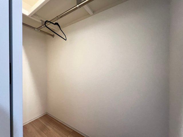 セレニテ難波ミラク参番館の収納