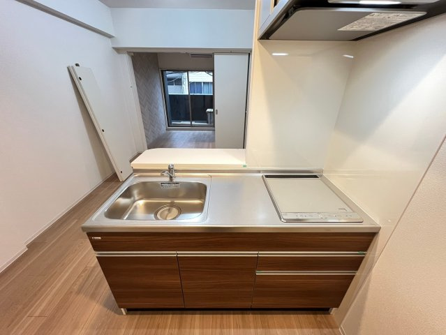 セレニテ難波ミラク参番館のキッチン
