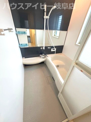 【浴室】の画像