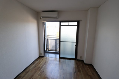 【寝室】 | ＧreenＶilla森小路(旧みどり荘)