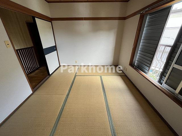 槇山町貸家の和室