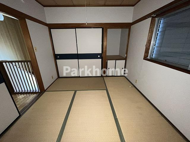 槇山町貸家の収納