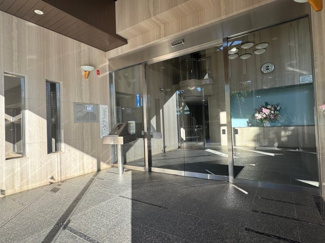 【エントランス】