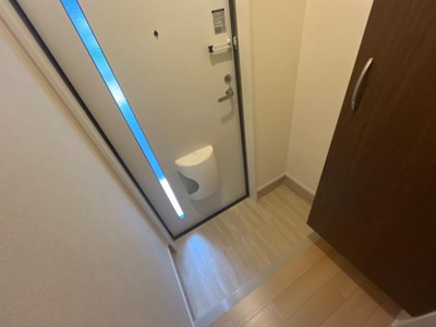 【玄関】 | シャイニーヒルズ | 玄関