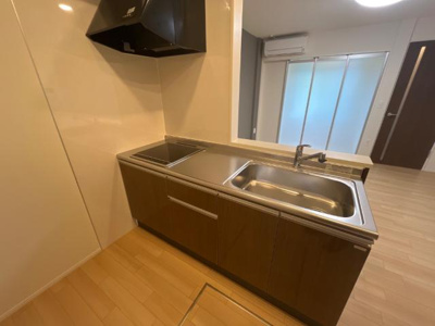 【キッチン】 | シャイニーヒルズ | キッチン