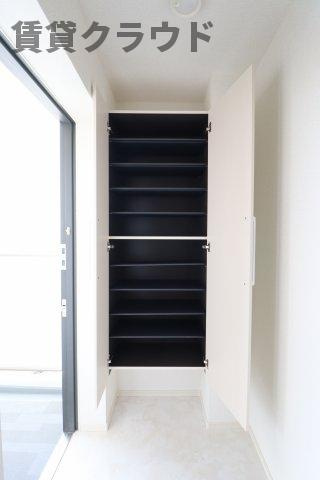 フォーシーズン千葉の収納|こまごまとしたものを収納できそうですね