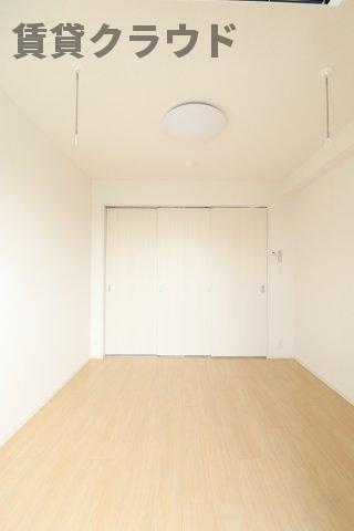 フォーシーズン千葉の寝室|使い勝手のいい寝室です
